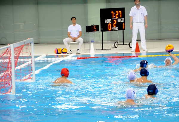 В Баку проводится международный турнир по водному поло (ФОТО)