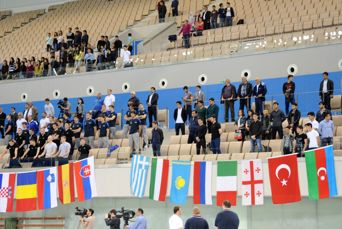 В Баку проводится международный турнир по водному поло (ФОТО)