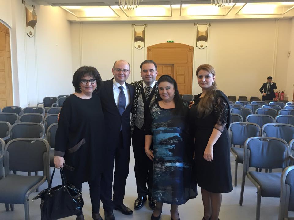 Фидан и Хураман Гасымовы с большим успехом выступили в Берлине (ФОТО)