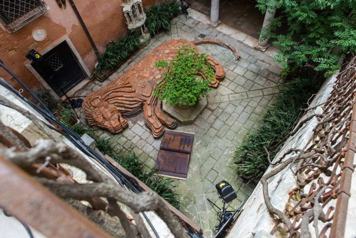 "YARAT" представлен на крупнейшей арт-площадке мира Венецианском биеннале (ФОТО)