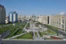 Президент Азербайджана и его супруга приняли участие в Празднике цветов (ФОТО)