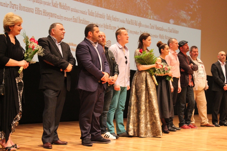 Потрясающая премьера фильма "Прерванные воспоминания" – от Бреста до Карабаха  (ФОТО)