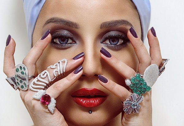 Бриллианты Гюнай Ибрагимли (ФОТО)