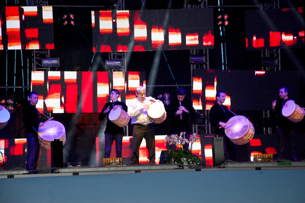 В Баку состоялся праздничный салют (ФОТО)