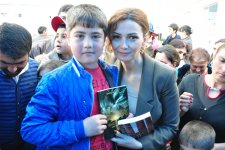 В Товузе прошла книжная акция для детей, посвященная Евроиграм (ФОТО)