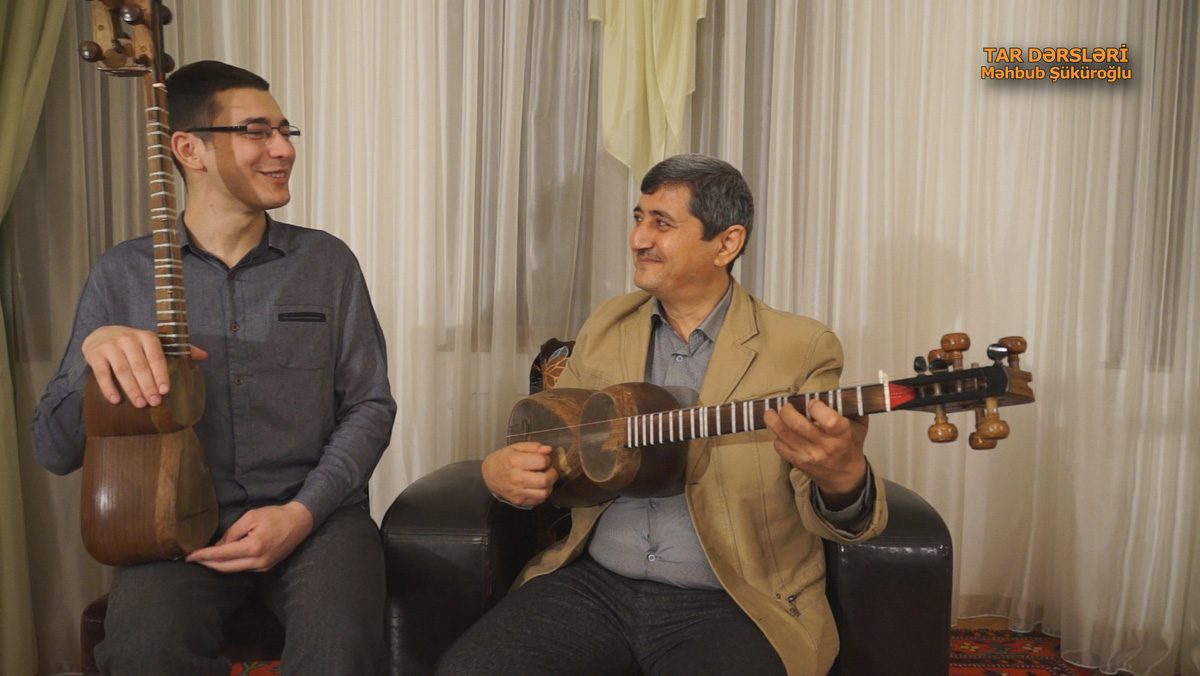 Уроки игры на таре в социальной сети (ВИДЕО, ФОТО)