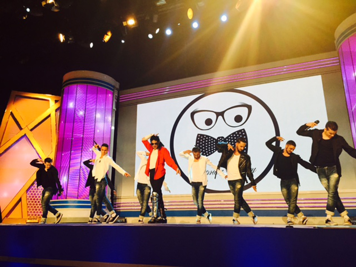 Двойник Майкла Джексона выводит "Сборную Баку" в полуфинал Премьер-лиги КВН (ФОТО)