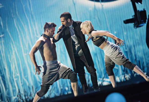 Это невероятно вдохновляет: Эльнур Гусейнов на сцене "Евровидения" (ФОТО)