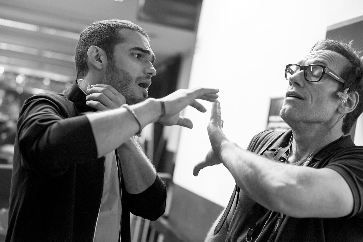 Это невероятно вдохновляет: Эльнур Гусейнов на сцене "Евровидения" (ФОТО)