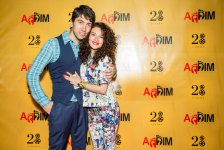 Участница "Евровидения" собрала молодежь стран СНГ на премьеру в Баку (ФОТО)