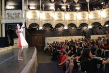 Юлия Савичева подарила вечернему Баку вулкан эмоций (ФОТО)