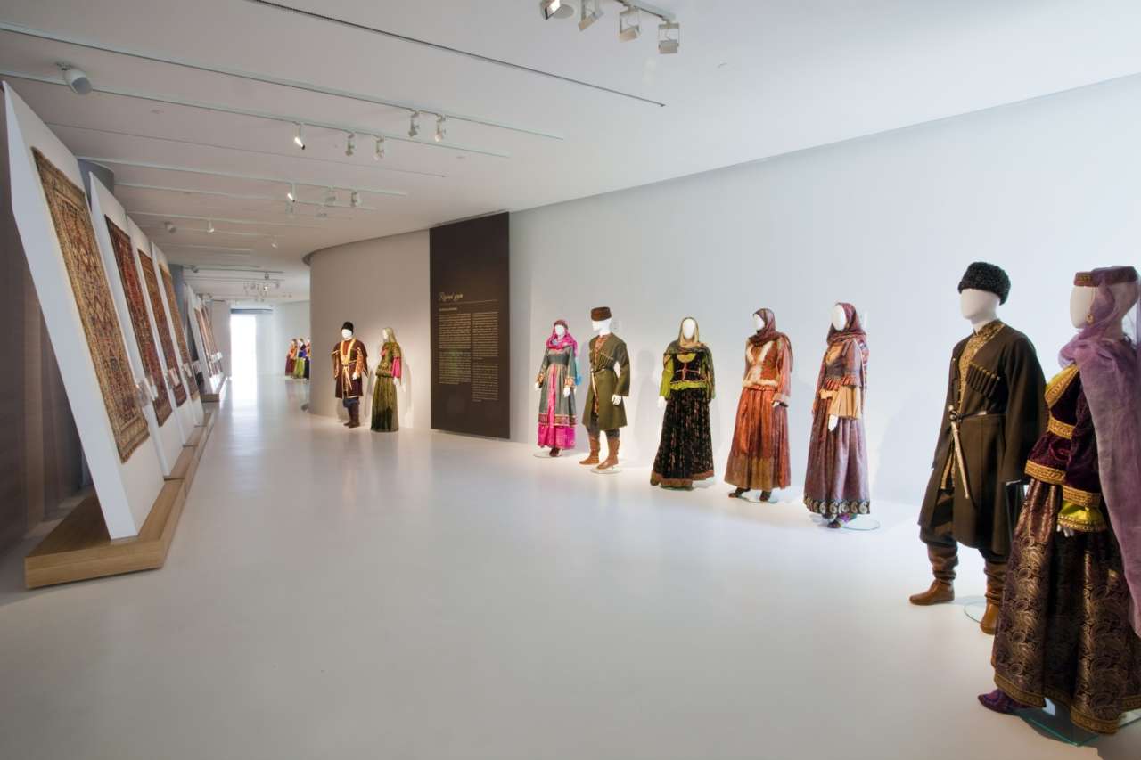 Центр Гейдара Алиева объявил "День открытых дверей"