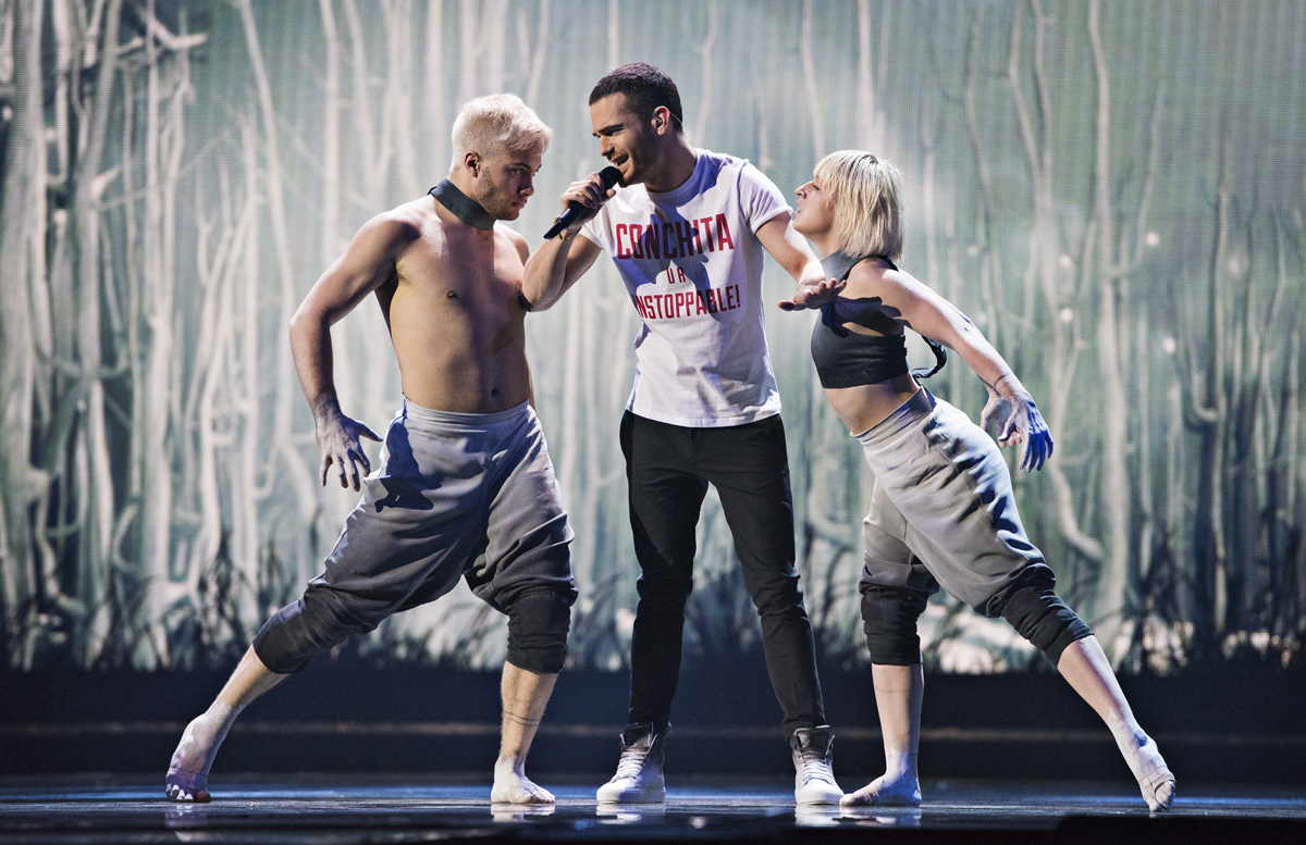 Сценический номер Эльнура Гусейнова на "Евровидении": "Этот танец навеян дикой природой" (ФОТО)