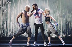 Сценический номер Эльнура Гусейнова на "Евровидении": "Этот танец навеян дикой природой" (ФОТО)