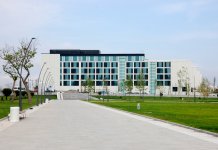 Баку-2015: Прогулка по новому бульвару White City (ФОТО)