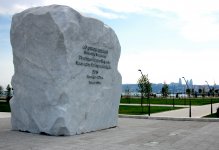 Баку-2015: Прогулка по новому бульвару White City (ФОТО)