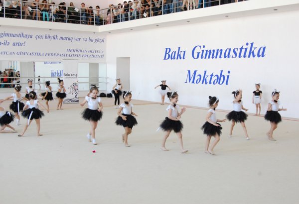 В Баку прошли фестивальные соревнования по художественной гимнастике (ФОТО)