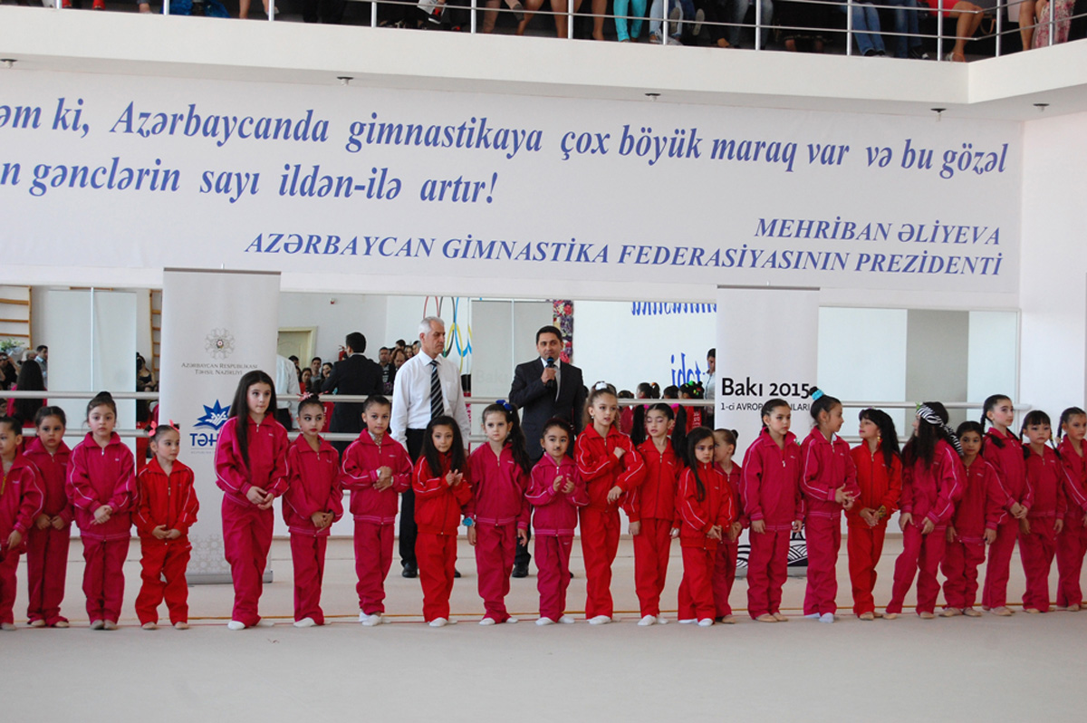 В Баку прошли фестивальные соревнования по художественной гимнастике (ФОТО)