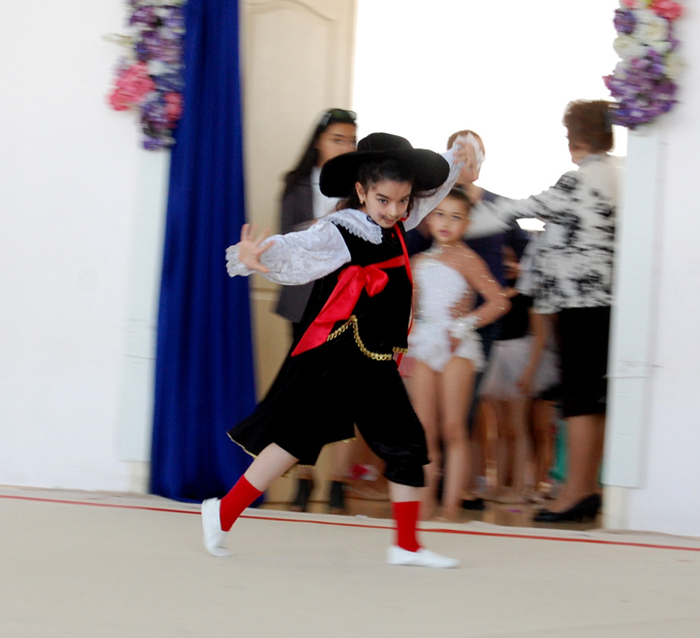 В Баку прошли фестивальные соревнования по художественной гимнастике (ФОТО)