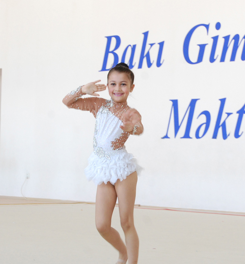 В Баку прошли фестивальные соревнования по художественной гимнастике (ФОТО)