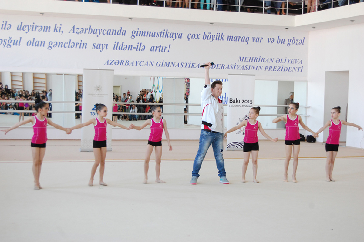 В Баку прошли фестивальные соревнования по художественной гимнастике (ФОТО)