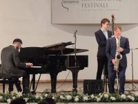 На фестивале Ростроповича почтили память погибших в результате пожара в Баку (ФОТО)