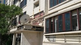 Начались работы по демонтажу облицовки зданий в Бинагадинском районе Баку (ФОТО)