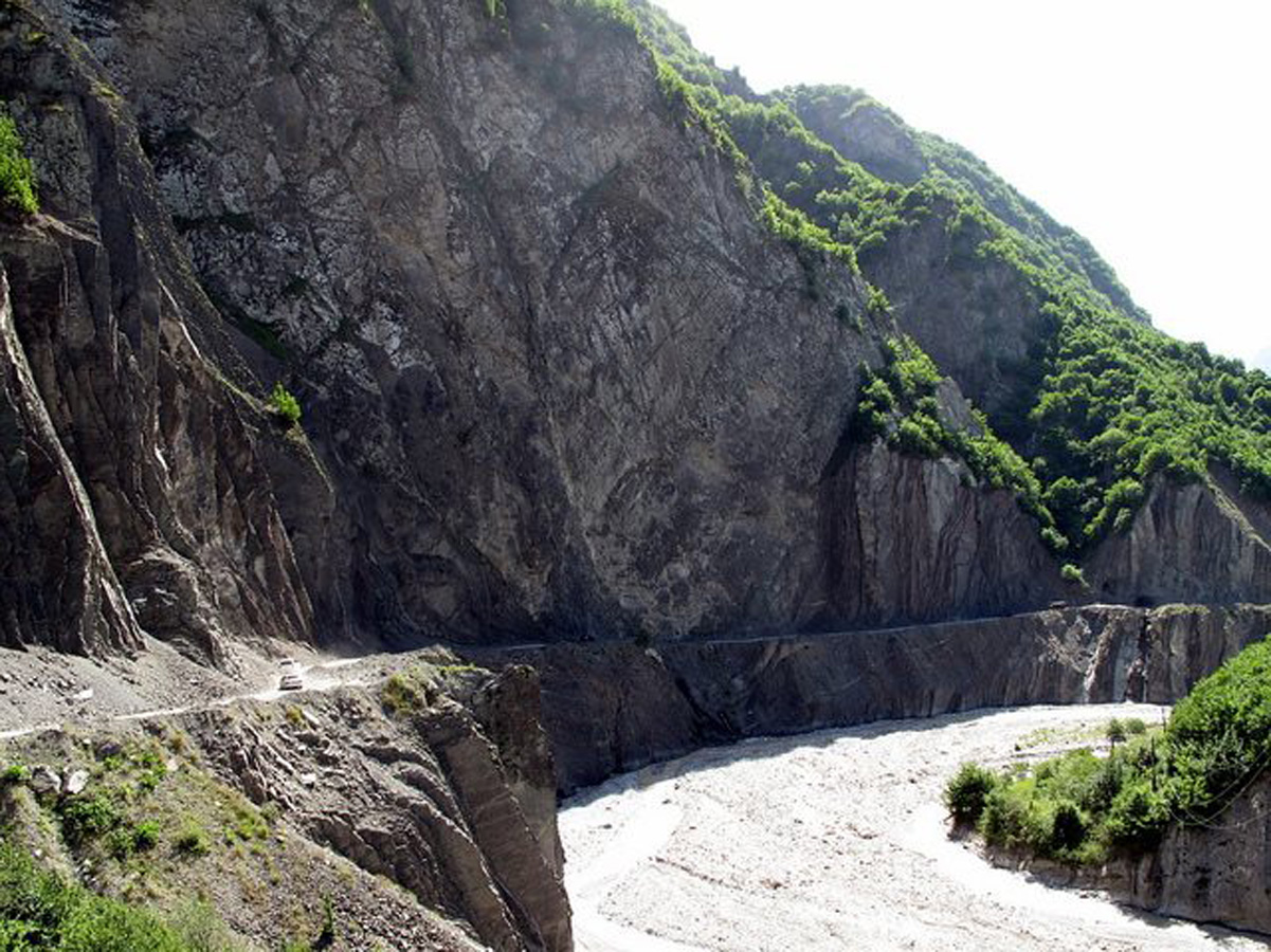 Баку-2015: Уникальное село Лагидж в горах Кавказа (ФОТО)