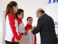 В Баку состоялись соревнования по акробатической гимнастике