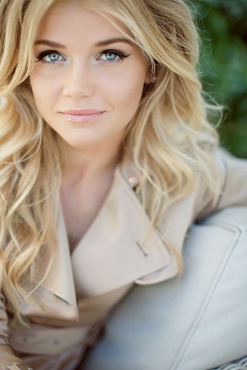 В Баку ела с чистой совестью – ведущая шоу "Орел и решка. Шопинг" Мария Ивакова (ФОТО)