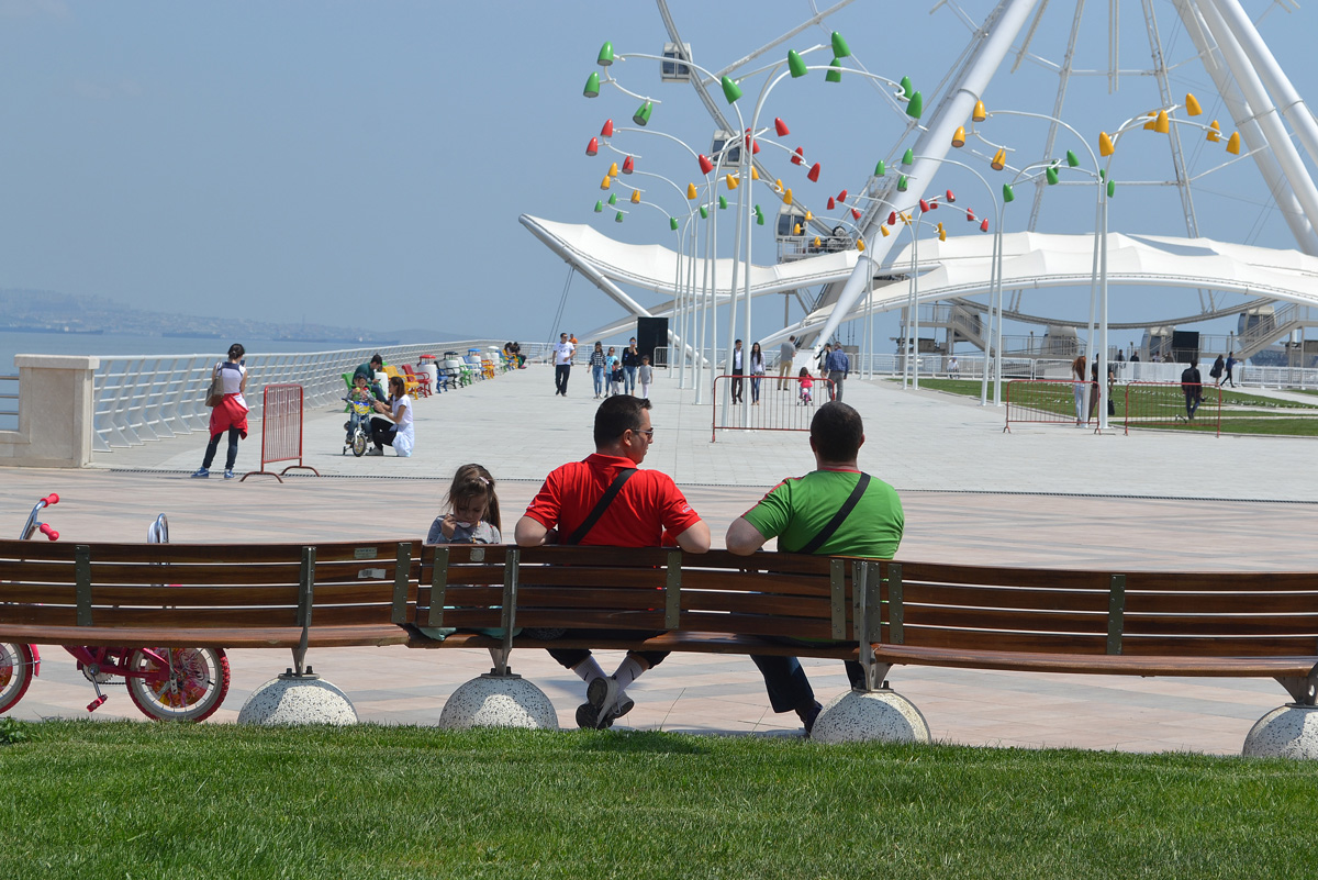 Баку-2015: Вновь о Приморском бульваре (ФОТО)