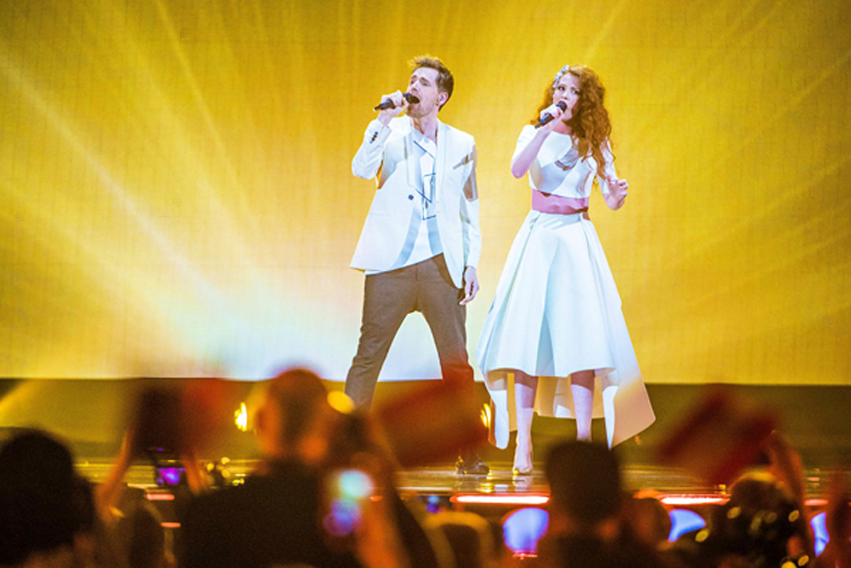 Названы лучшие сценические костюмы "Евровидения-2015" (ФОТО)