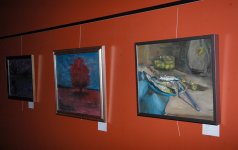 В Баку открылась выставка Марьям Гасановой "Хары бюльбюль – цветок мира и любви" (ФОТО)