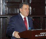 В Академии наук Азербайджана состоялась церемония презентации книги Рамиза Мехтиева «Надир шах Афшар: дипломатическая переписка» (ФОТО)