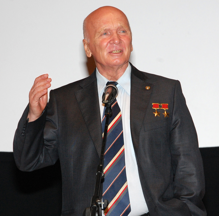 В Баку прошла презентация фильма "Восхождение" о "сверхсекретном" азербайджанце (ФОТО)