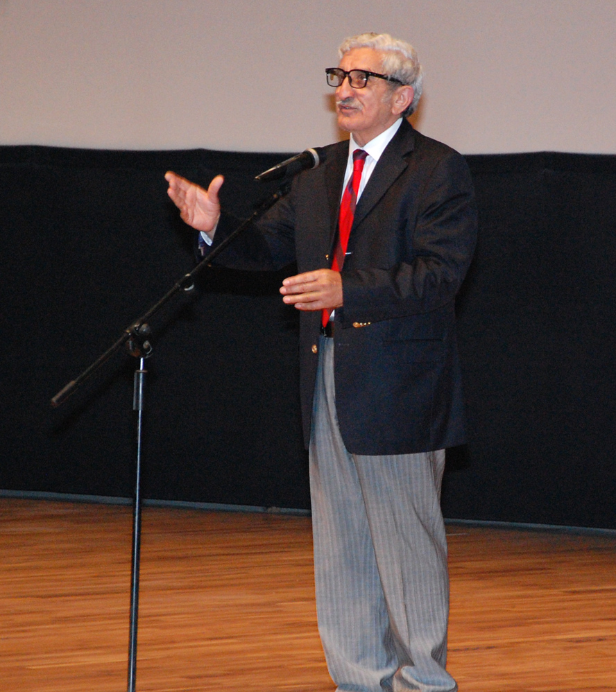 В Баку прошла презентация фильма "Восхождение" о "сверхсекретном" азербайджанце (ФОТО)