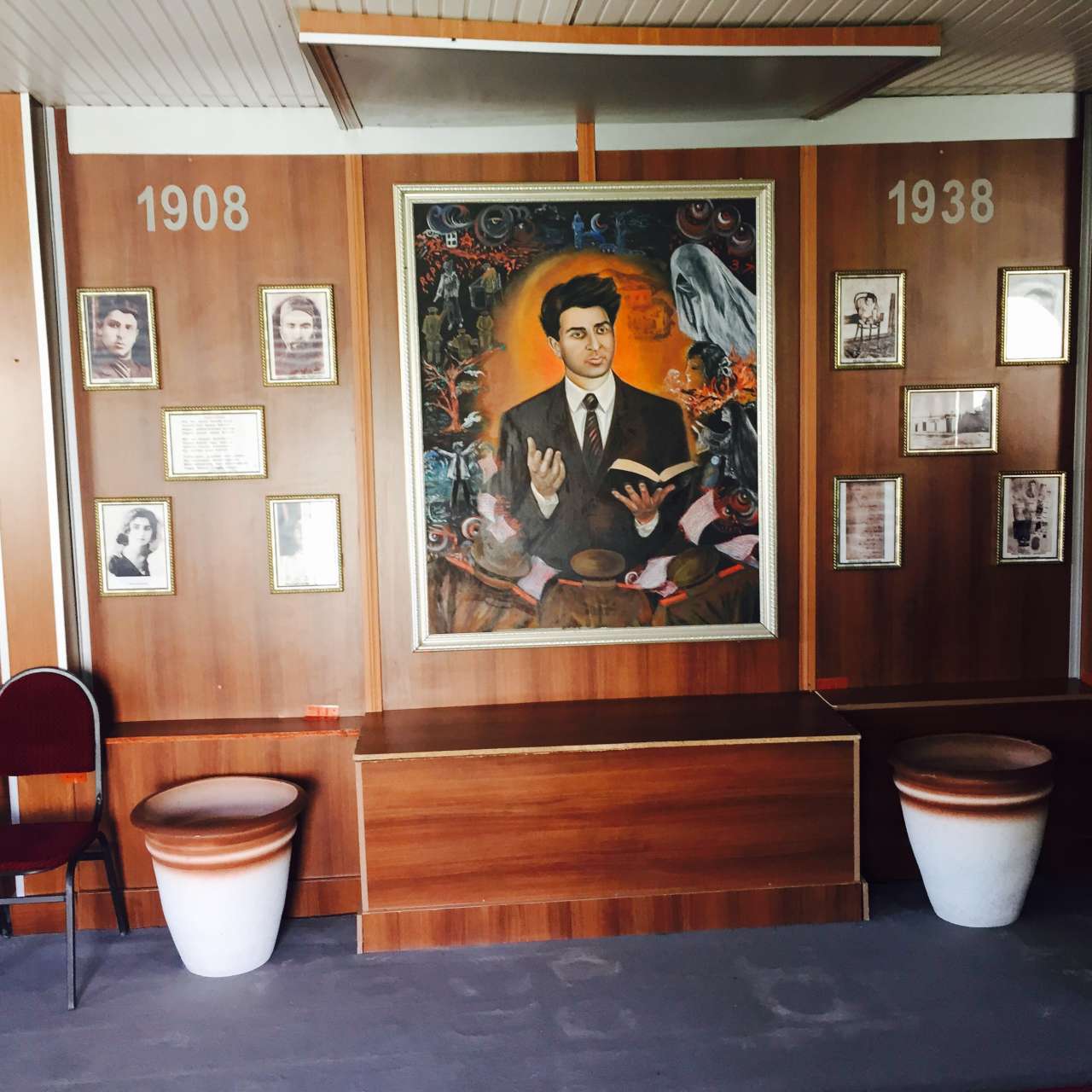 В Хызы открылась выставка Кямала Ахмеда "Краски родного края" (ФОТО)