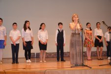 В Баку наградили победителей Олимпиады по русскому языку (ФОТО)