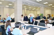 Президент Азербайджана и его супруга ознакомились с головным офисом  Операционного комитета первых Евроигр (ФОТО)