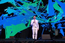 В Баку состоялись праздничный концерт и фейерверк в связи с Днем Республики (ФОТО)