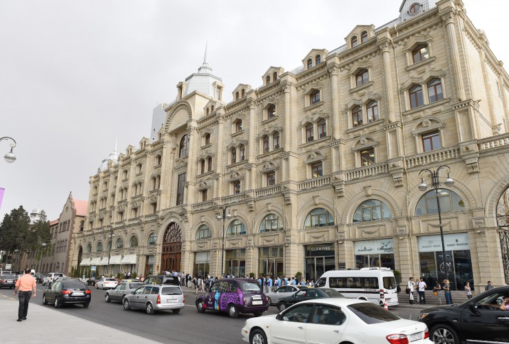 Президент Азербайджана и его супруга ознакомились с головным офисом  Операционного комитета первых Евроигр (ФОТО)