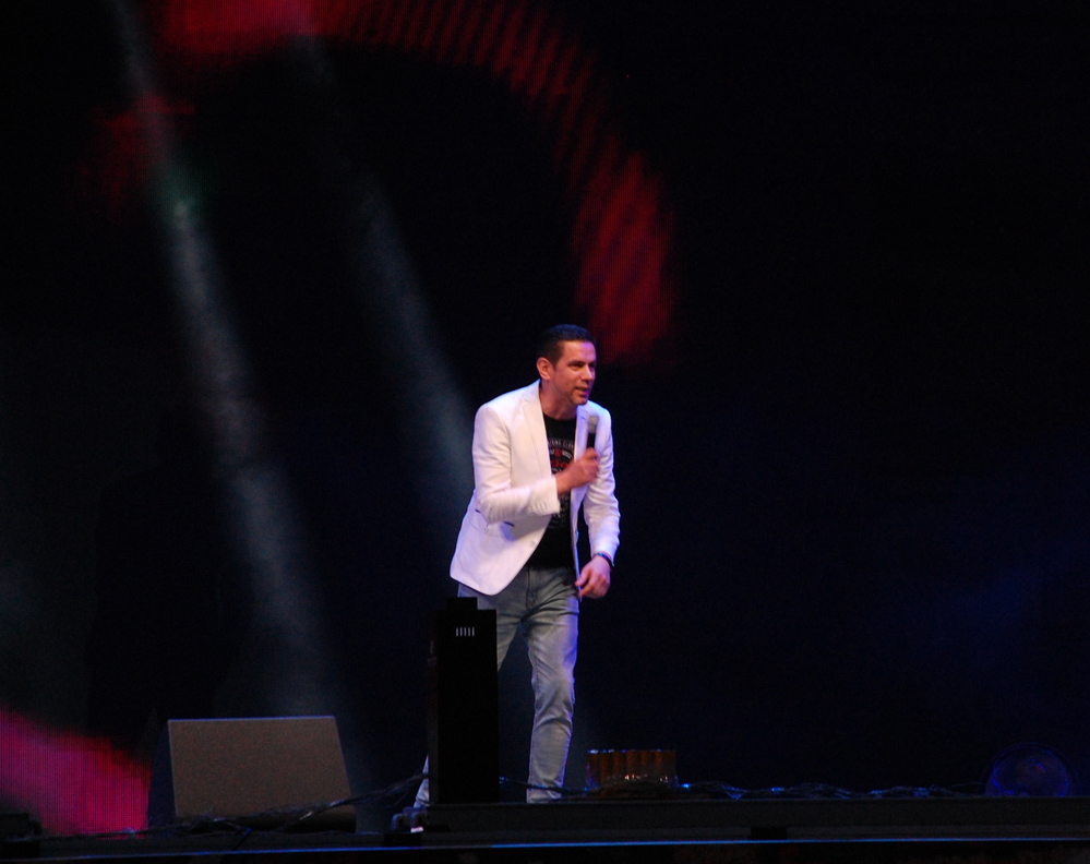 В Баку состоялись праздничный концерт и фейерверк в связи с Днем Республики (ФОТО)