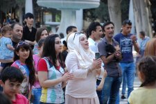 В Баку в преддверии первых Евроигр организована народная сцена İFAM (ФОТО)