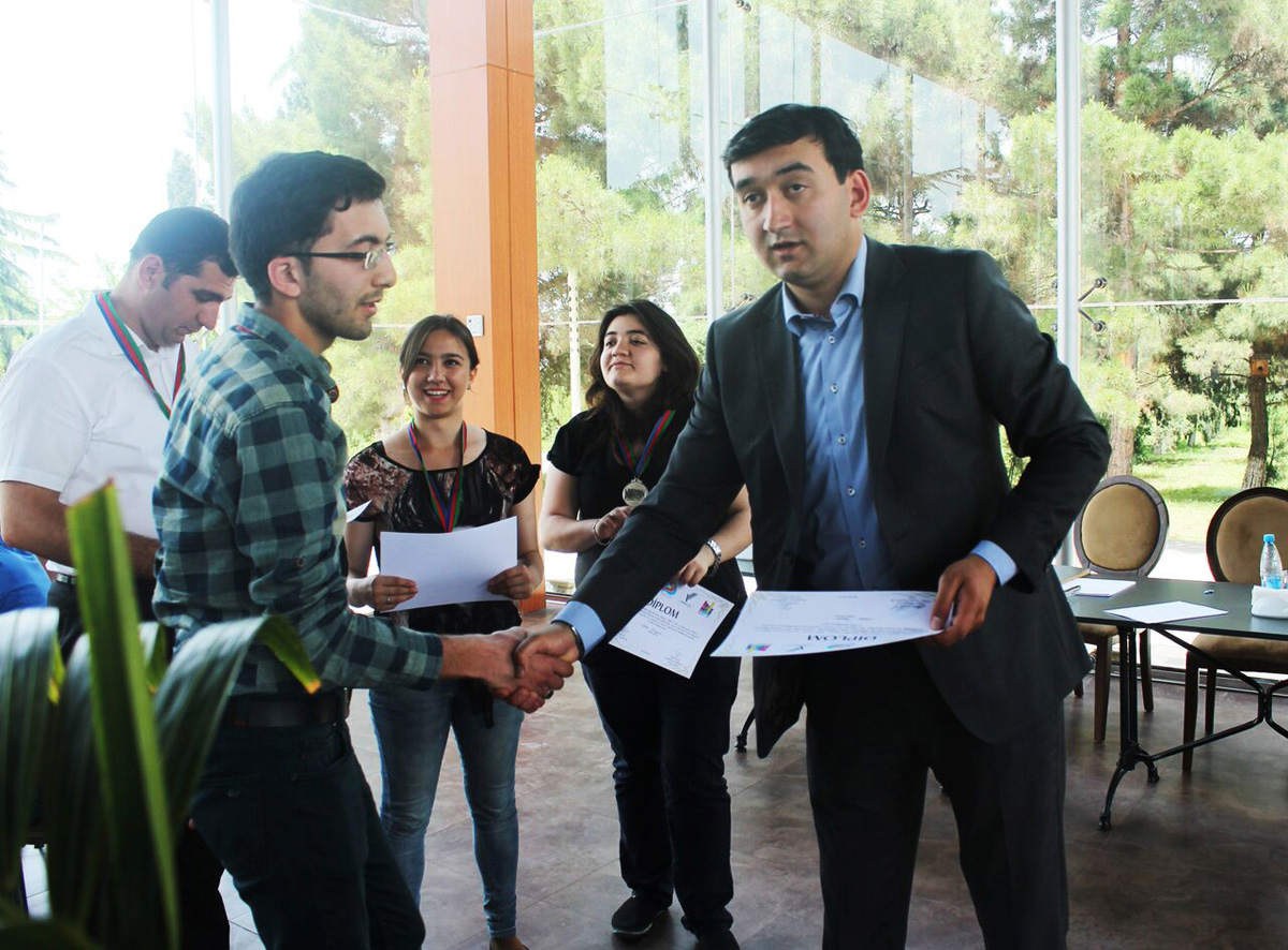 В Гяндже определись победители молодежного турнира, посвященного Евроиграм (ФОТО)