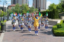 В Киеве состоялось праздничное шествие, посвященное Евроиграм (ФОТО)