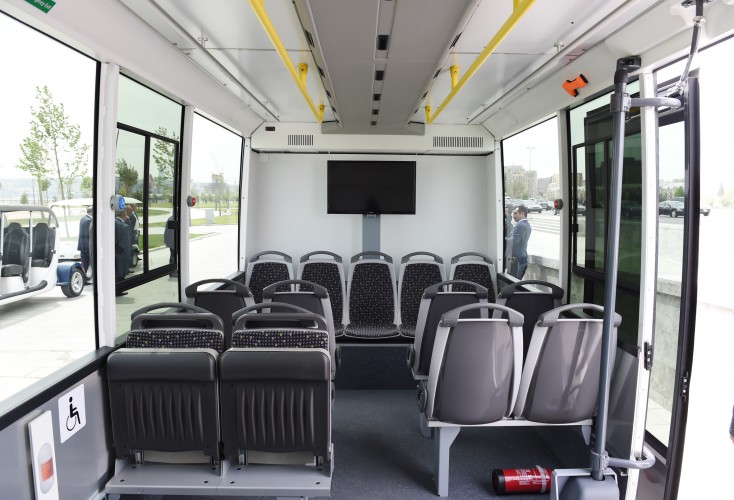 Президент Ильхам Алиев и его супруга приняли участие в открытии бульвара "Белого города" в Баку