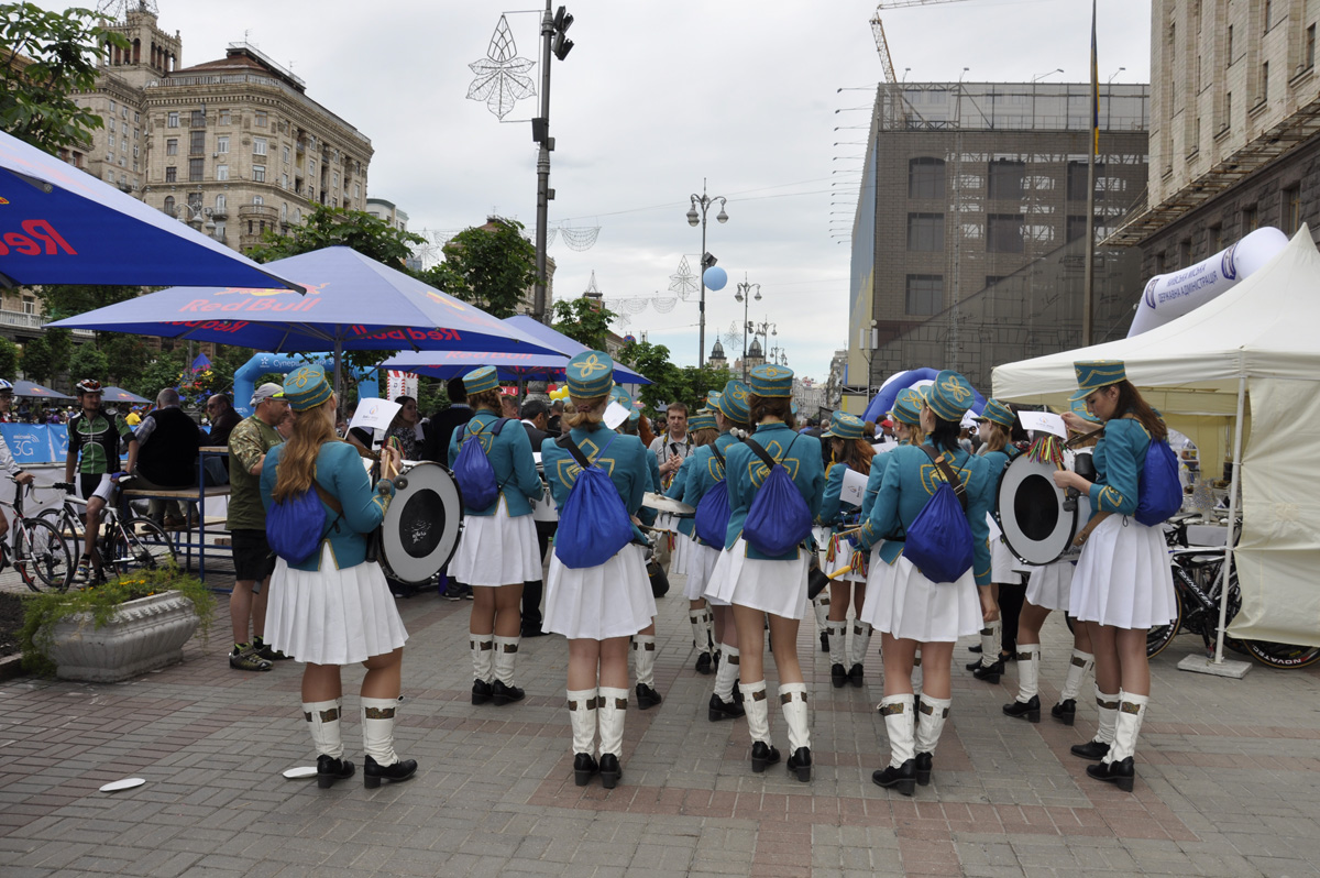 В Киеве состоялось праздничное шествие, посвященное Евроиграм (ФОТО)