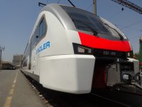 Определяются тарифы на проезд в скоростных поездах в Баку (ФОТО)