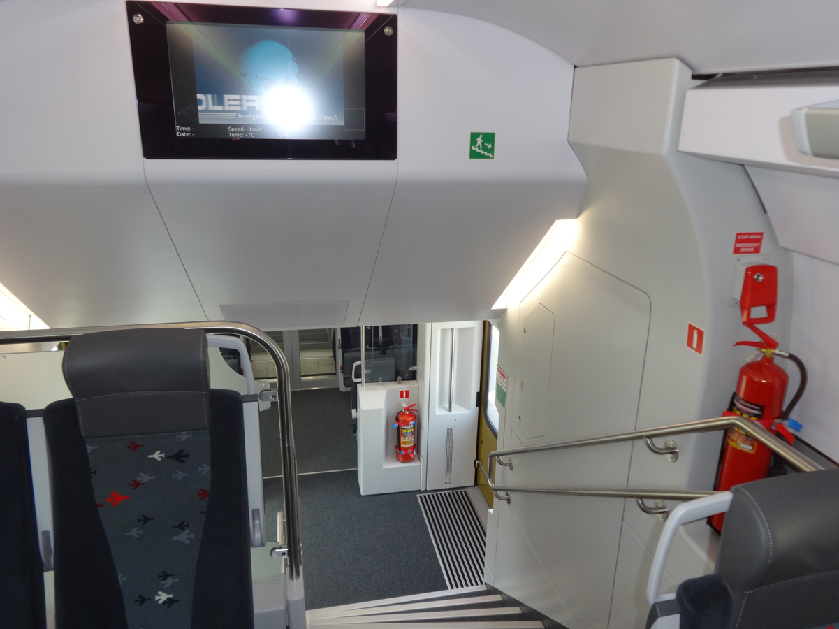 Определяются тарифы на проезд в скоростных поездах в Баку (ФОТО)