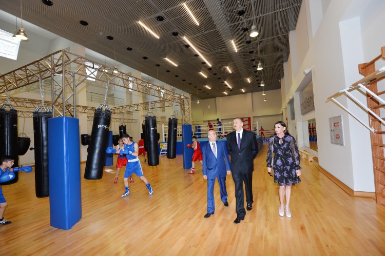 Президент Азербайджана и его супруга приняли участие в открытии административного здания Федерации бокса и «Qafqaz Baku Sport Hotel» (ФОТО)